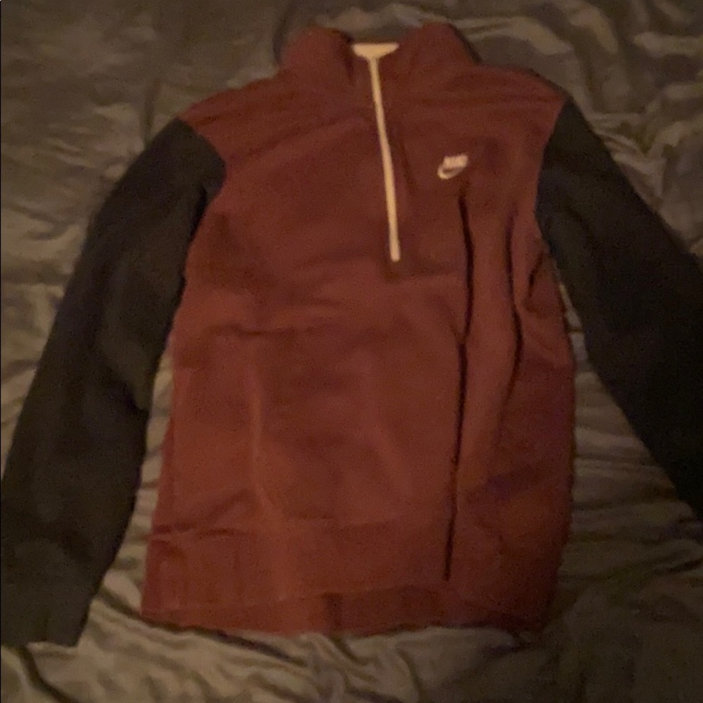 Nike sweatshirt